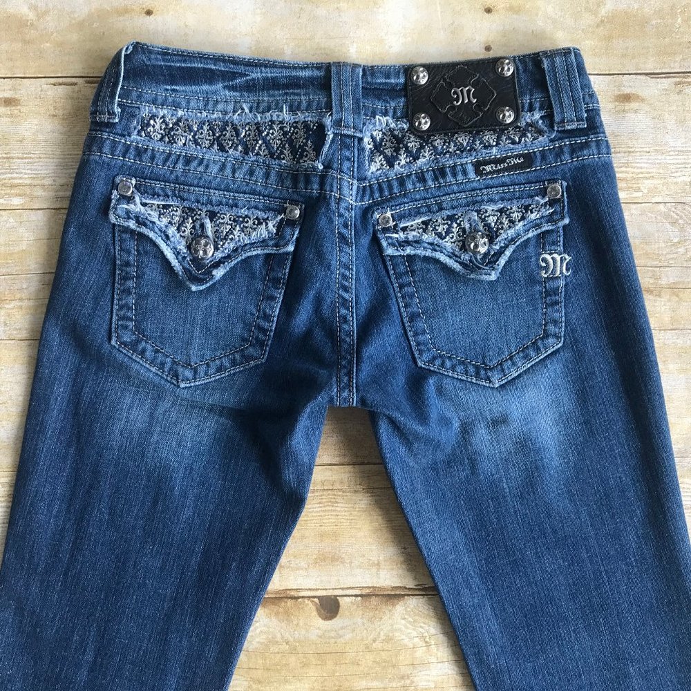 Miss Me JP5002B49 Boot  Jeans 28 x 32 Buckle